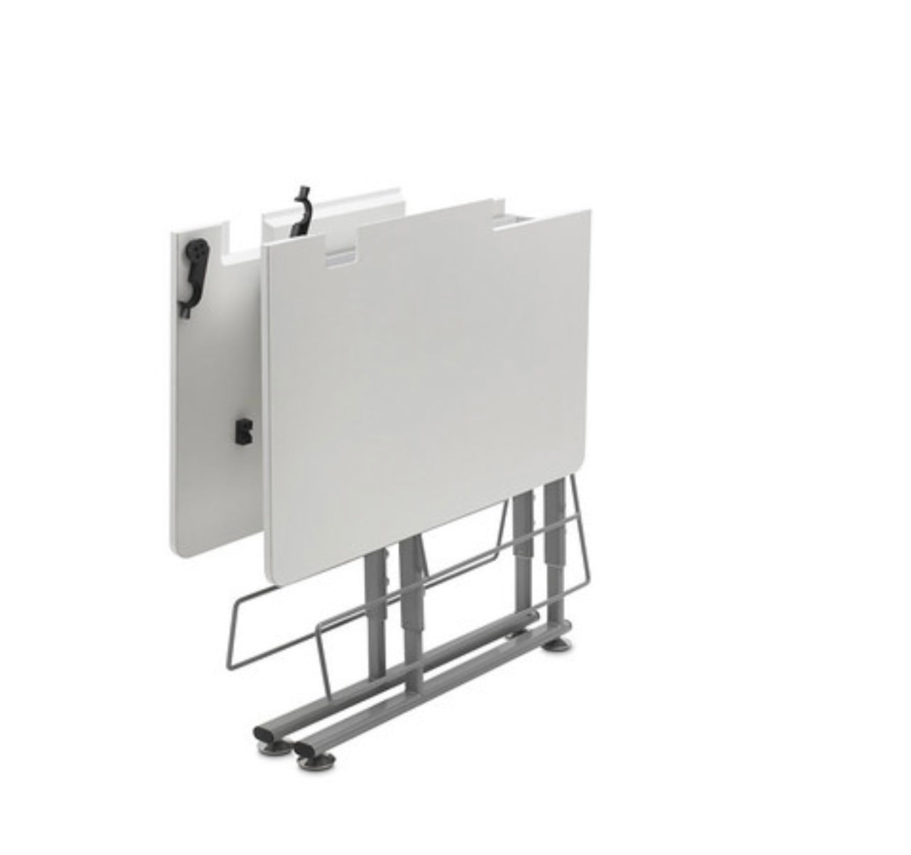 Bernina Q16 Plus with foldable table (Local Delivery ONLY)