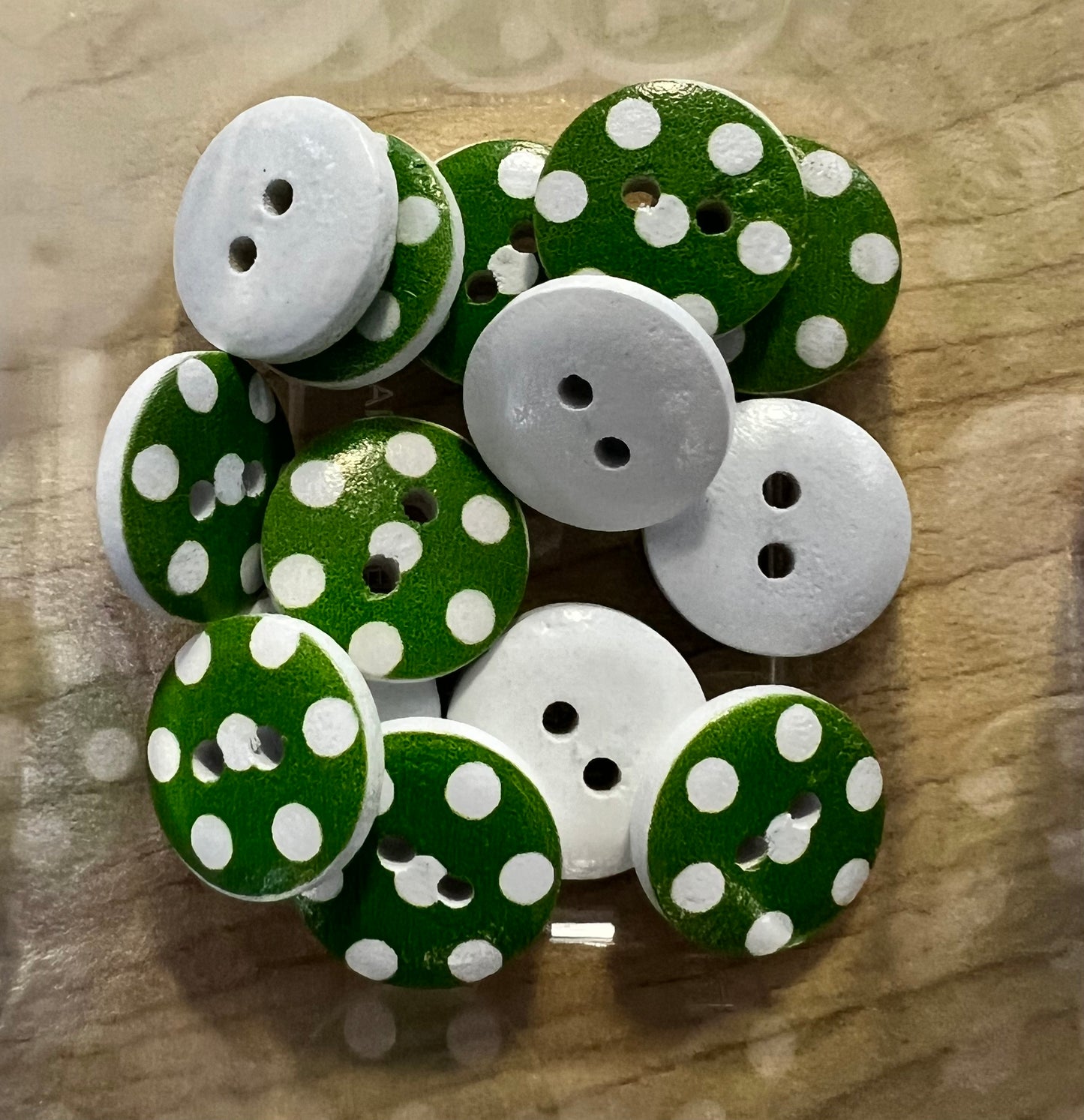 Green with White Dot Buttons 1.5cm
