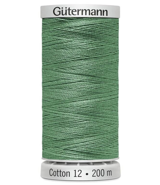 Gütermann Celadon Green 580 Cotton 12